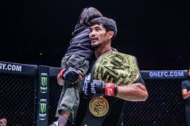 公牛伤病报告：科比·怀特&赫尔特、武切维奇今日可出战